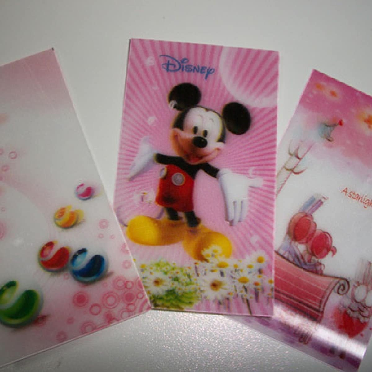 Lenticular